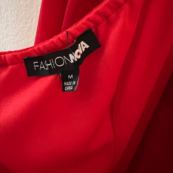 Fashion nova dress - Picture 2 of 2